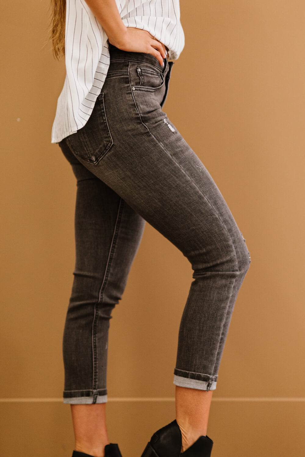 RISEN Guess What? Mid-Rise Distressed Jeans with Pockets