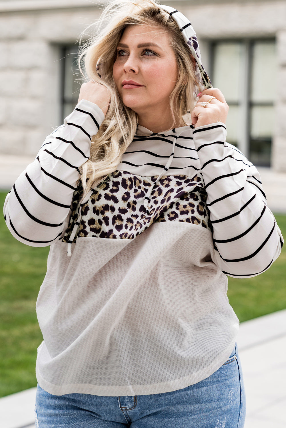 Plus Size Mixed Print Curved Hem Hoodie