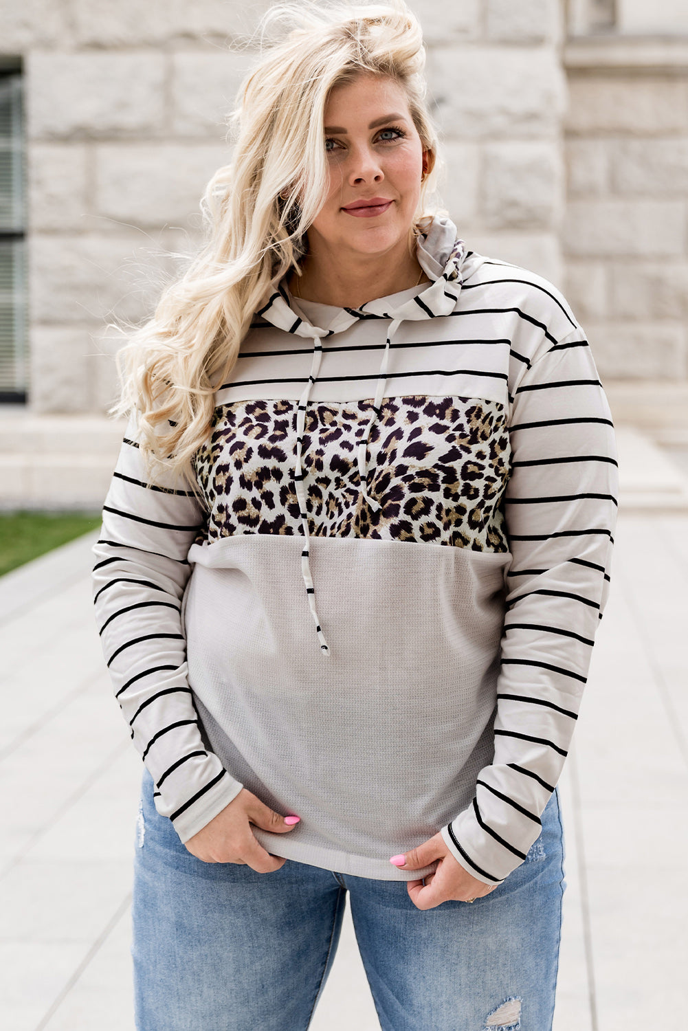 Plus Size Mixed Print Curved Hem Hoodie